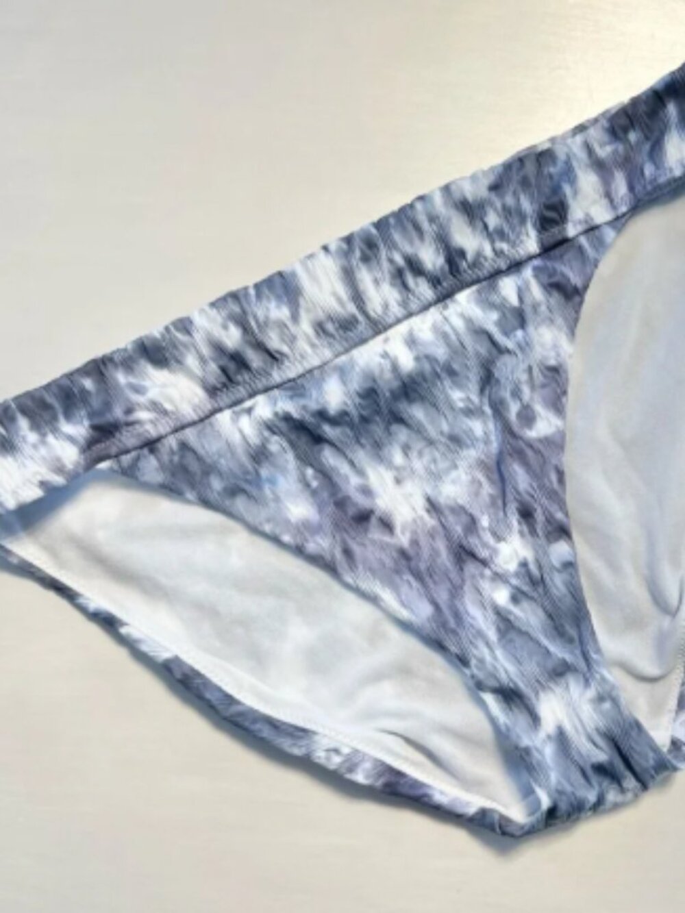 Athleta tie dye bikini bottoms